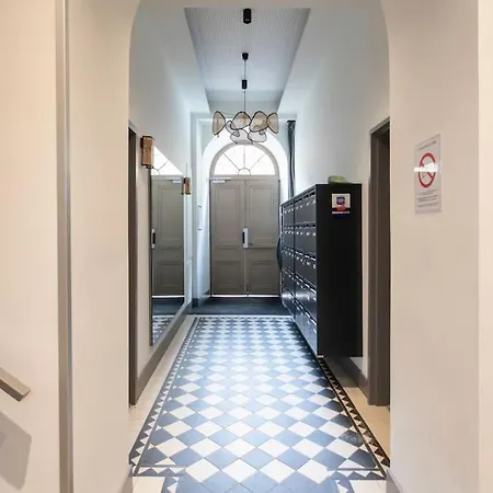 #59 Balcony 5mins Old Town & Sea Ac Wifi Daire